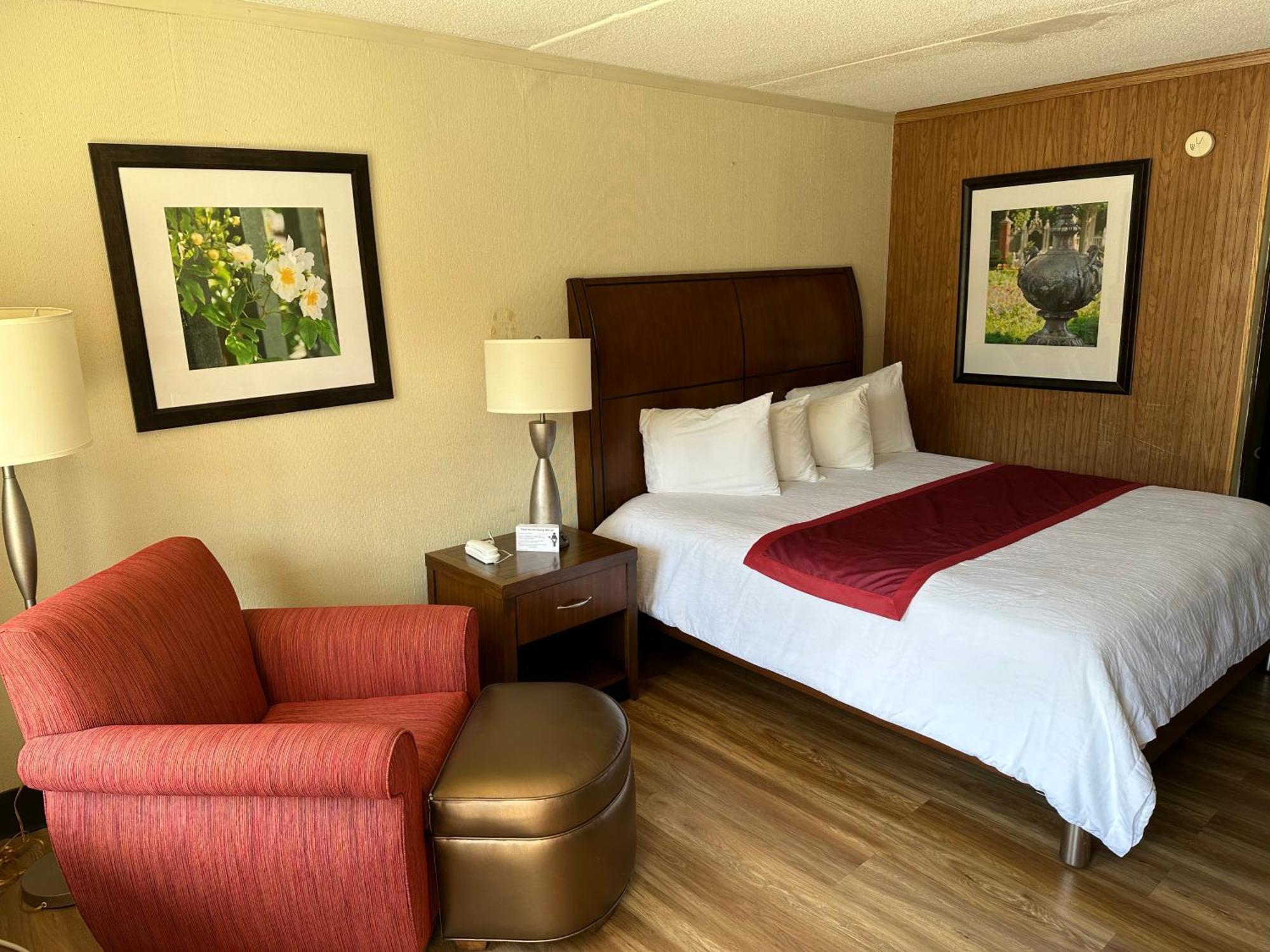 Daniel Boone Motor Inn パイクビル エクステリア 写真